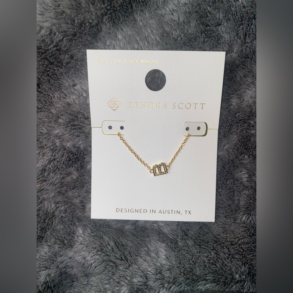 BNWT Kendra Scott x Target Gold Initial 'B' Necklace $40 DOES NOT COME W DUSTBAG - Picture 2 of 4